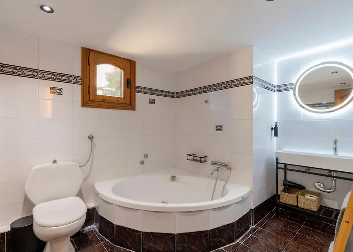 Loft From Above 公寓