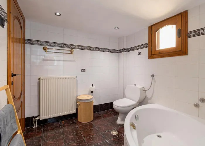 Loft From Above 公寓