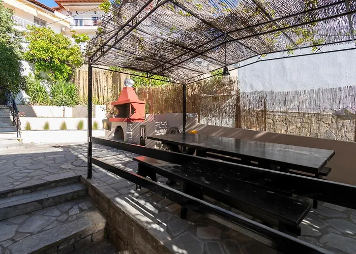 Loft From Above 公寓