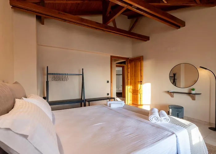 Loft From Above Апартаменты Неос-Мармарас